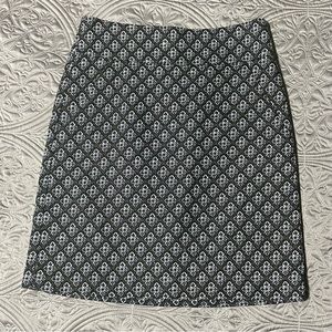 Ann Taylor Printed Skirt with Two Front Pockets